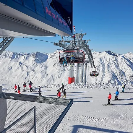 Rosanna By Alpeffect 3*