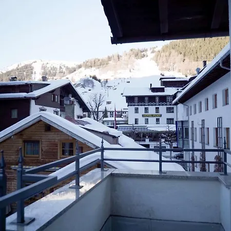 Rosanna By Alpeffect 3*