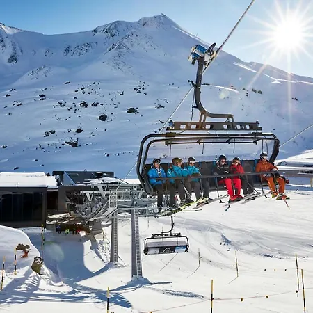 Rosanna By Alpeffect فندق